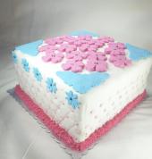 FONDANT BIRTHDAY CAKE