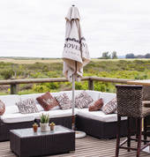 Come and relax with drinks on the deck