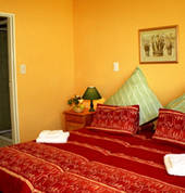Double rooms with bathrooms en-suite, have either king-sized, double or twin beds