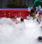 X-treme Foam Parties Mulbarton Party Ideas 1_small