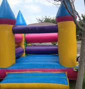 Jack n Jill Jumping Castles Brits City Entertainment School Holiday Activities 1_small