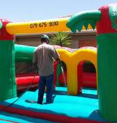 Jack n Jill Jumping Castles Brits City Entertainment School Holiday Activities 2_small