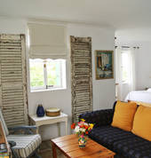 Detach Cottage with open plan layout located on the swimming pool area