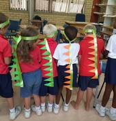 Dinosaurs arts and crafts