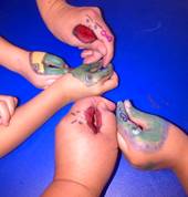 Theme on Hands
