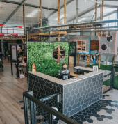 600 Square meters of family indoor fun. We offer a fully equipped wood burning pizzeria and restaurant. Including amazing coffee, Jack Black beer or wine..