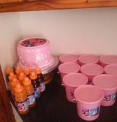 Personalised fresh cakes, party packs & juice